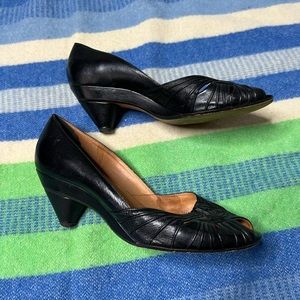 Frye Vintage Leather Black Peep-toe Kitten Heels Sz 10